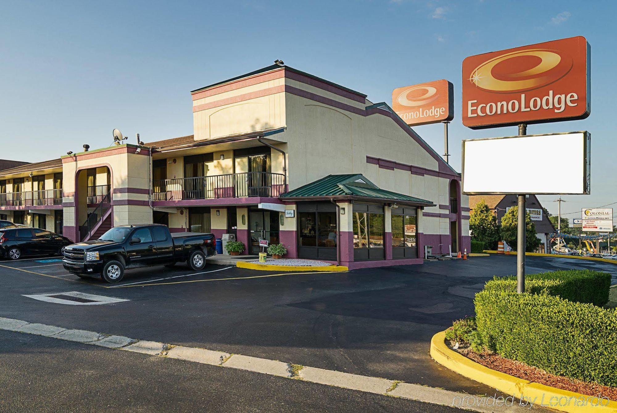 Travel Inn New Castle Airport Exterior foto